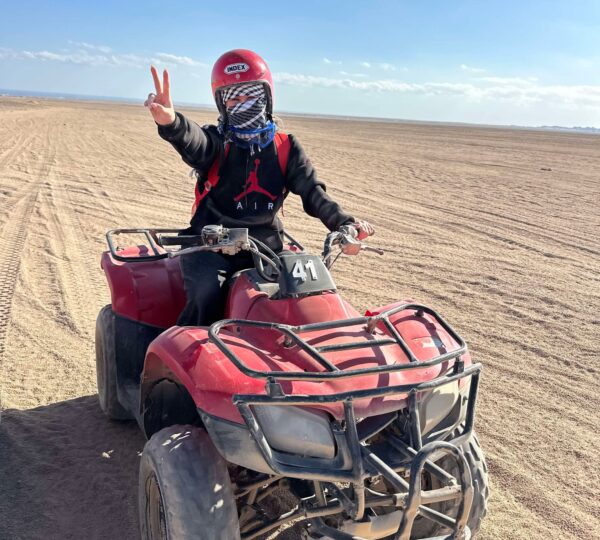 Poranna wycieczka safari na quadach w Hurghadzie