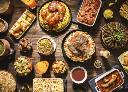 Egipska kuchnia na wycieczkach – co warto spróbować podczas podróży