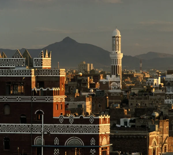 Wycieczka po mieście Al-Kusajr