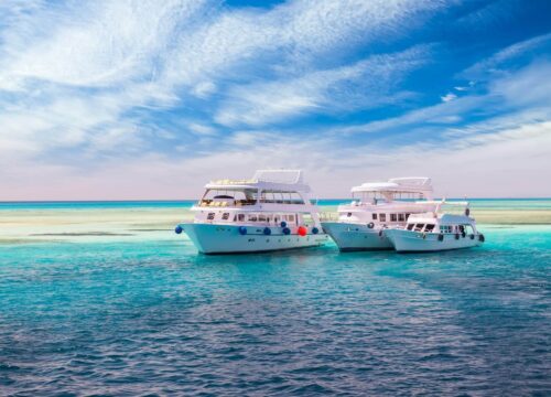 Jak zaplanować idealne wakacje w Hurghadzie – budżet, pakowanie, transport i bezpieczeństwo